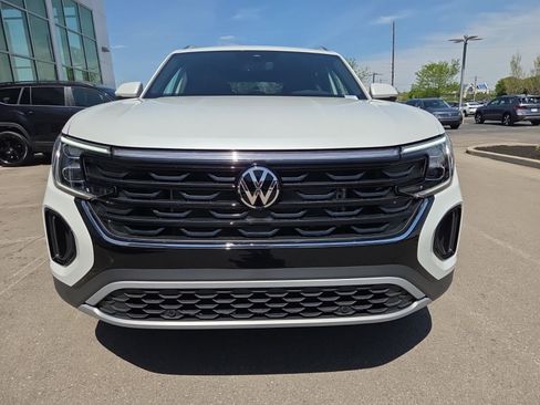 New 2026 Volkswagen Atlas Cross Sport SE AWD/4WD image 16