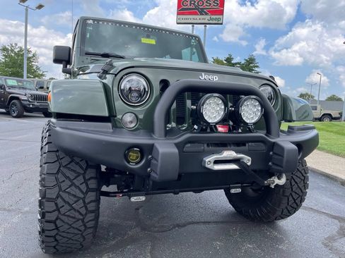 Used 2014 Jeep Wrangler Unlimited Rubicon w/ Connectivity Group AWD/4WD image 80