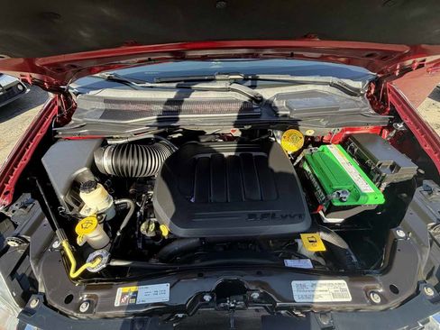 Used 2019 Dodge Grand Caravan SXT image 26