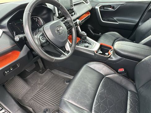 Used 2021 Toyota RAV4 Adventure image 10