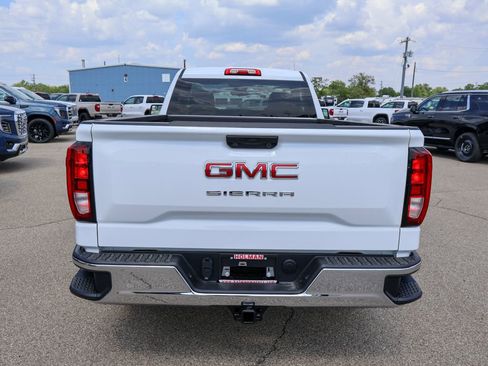 New 2026 GMC Sierra 1500 Pro AWD/4WD image 4