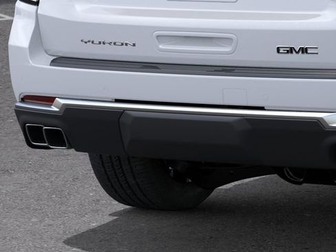 New 2026 GMC Yukon Denali w/ Denali Reserve Package AWD/4WD image 14
