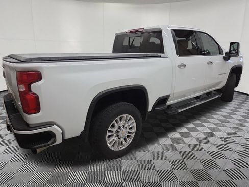 Used 2022 Chevrolet Silverado 2500 High Country AWD/4WD image 4