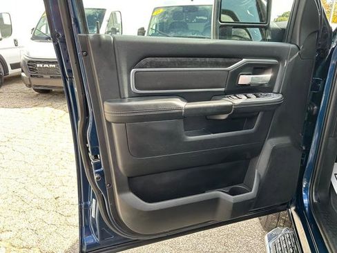 Used 2024 RAM 2500 Big Horn w/ Bed Utility Group image 10