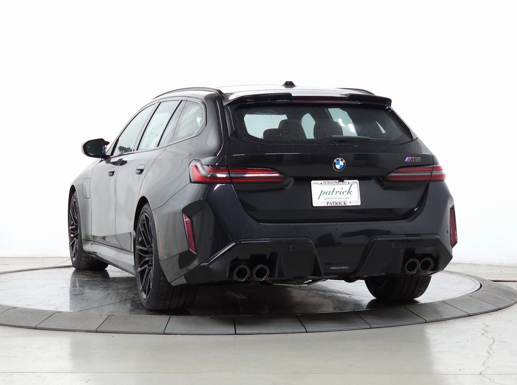 Used 2026 BMW M5 Touring AWD/4WD image 5