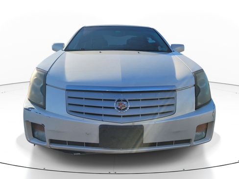 Used 2007 Cadillac CTS Base image 2
