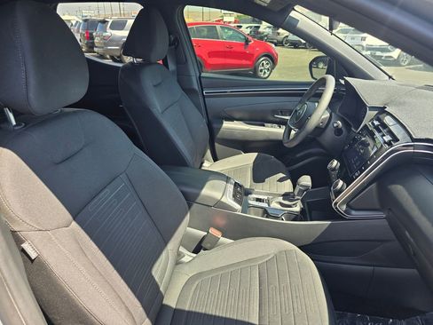 Used 2023 Hyundai Santa Cruz SEL image 10