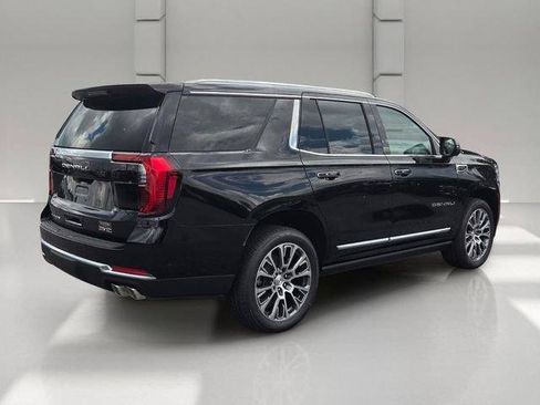 New 2026 GMC Yukon Denali w/ Denali Reserve Package AWD/4WD image 5