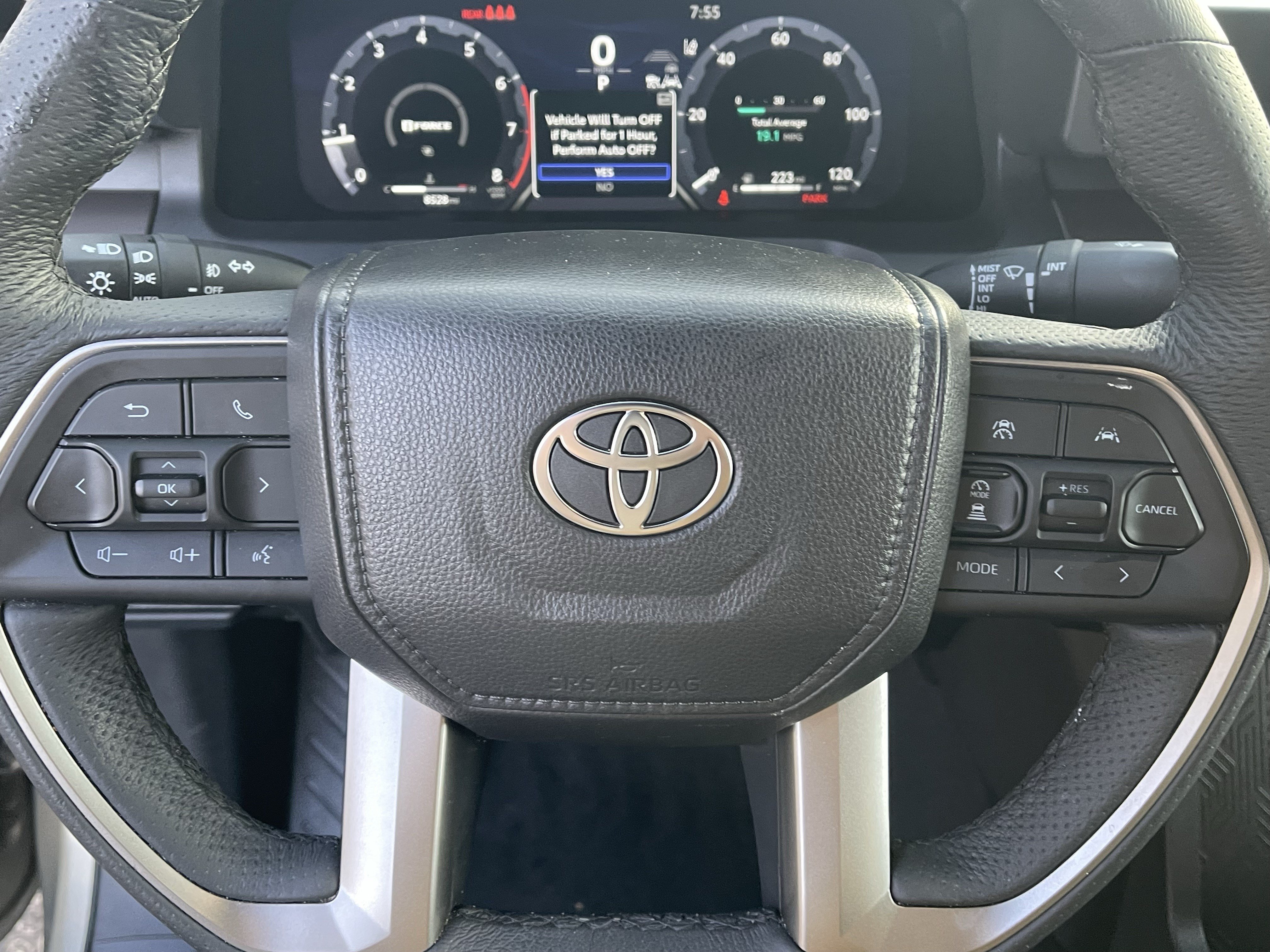 Certified 2025 Toyota Tacoma TRD Off-Road AWD/4WD image 19