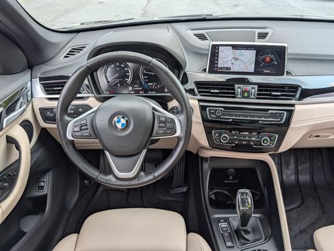 Used 2020 BMW X1 xDrive28i w/ Convenience Package AWD/4WD image 17