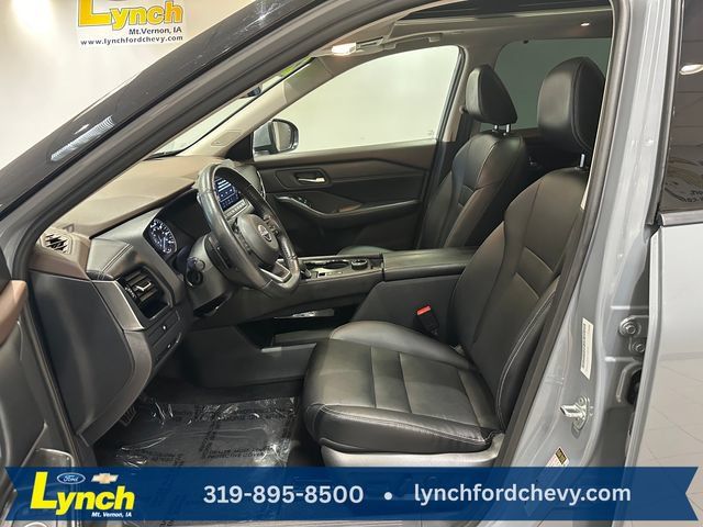 Used 2023 Nissan Rogue SL w/ SL Premium Package AWD/4WD image 6
