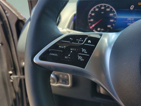 Certified 2026 Mercedes-Benz GLB 250 image 22