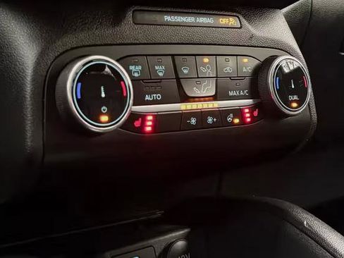 Used 2023 Ford Escape ST-Line Select image 14