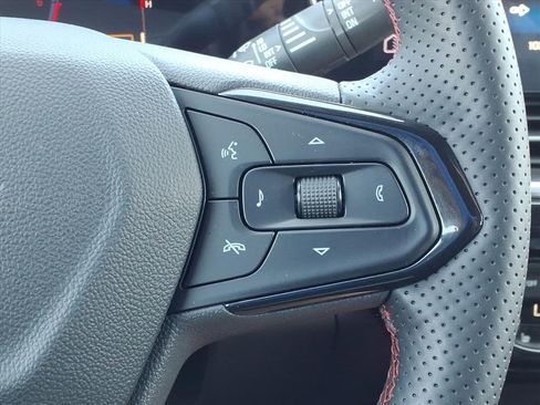 Used 2026 Chevrolet Trax RS w/ Driver Confidence Package image 27