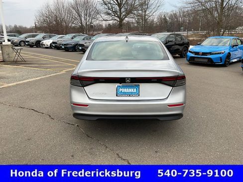 Certified 2025 Honda Accord LX image 5