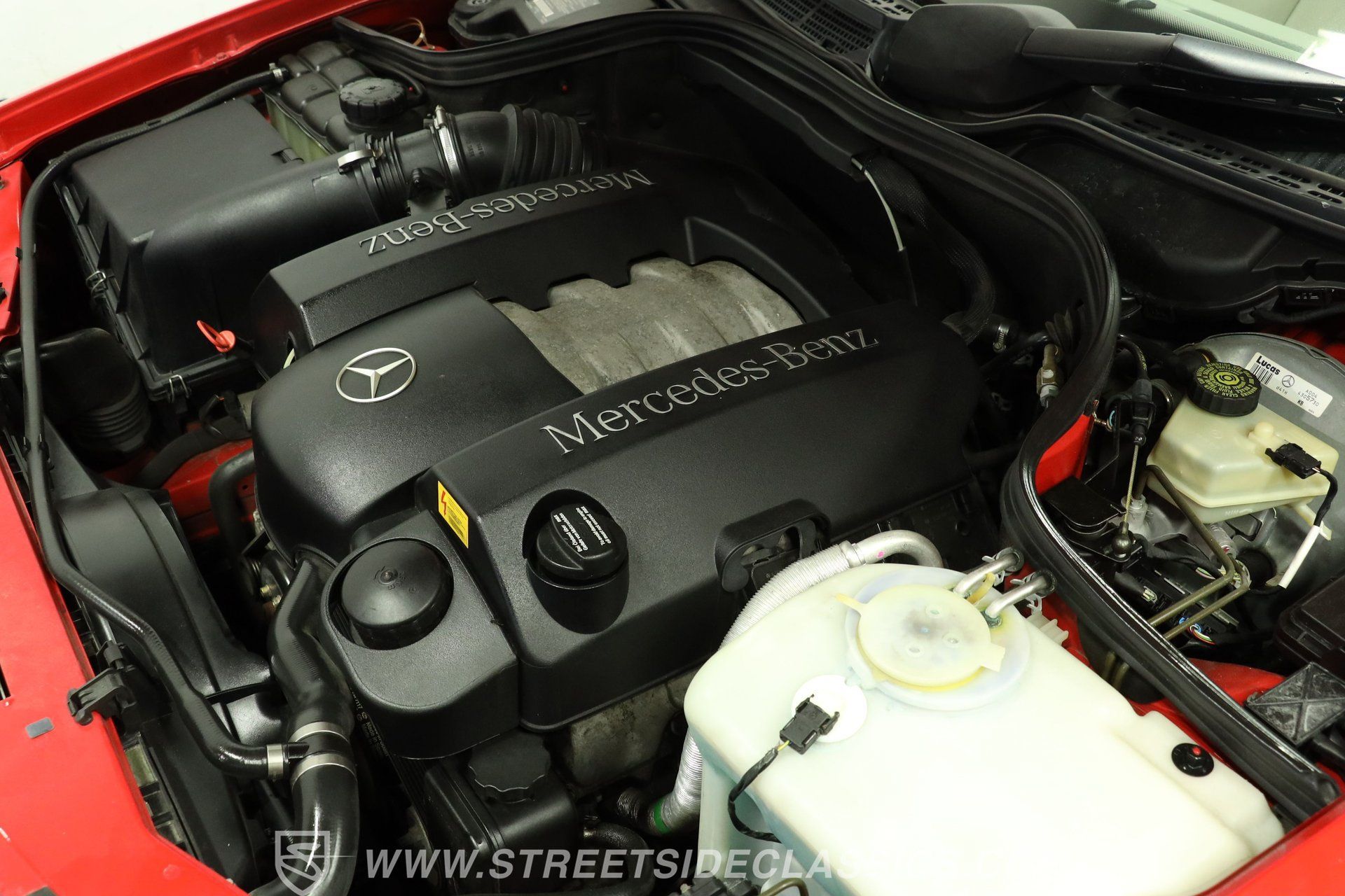 Used 1999 Mercedes-Benz CLK 320 Cabriolet image 31