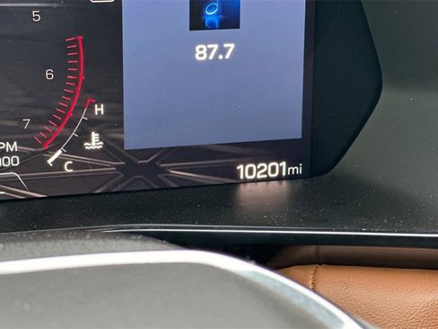 Used 2024 GMC Canyon AT4 w/ AT4 Premium Package image 27