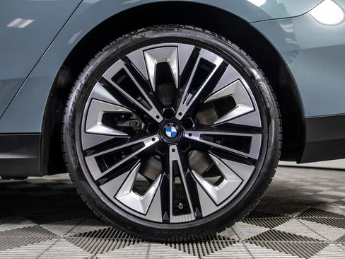 Used 2026 BMW 540i xDrive AWD/4WD image 40