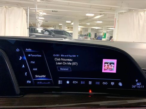 Used 2023 Cadillac Escalade Sport Platinum image 21