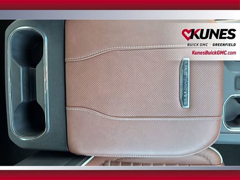 New 2025 GMC Sierra 3500 Denali Ultimate image 34