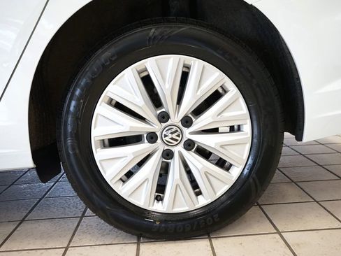 Used 2020 Volkswagen Jetta S w/ Driver Assistance Package image 48