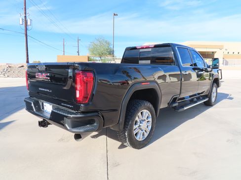 Used 2020 GMC Sierra 3500 Denali image 8