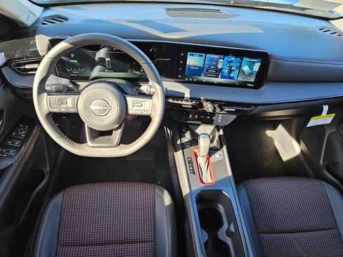 New 2026 Nissan Kicks SR image 5