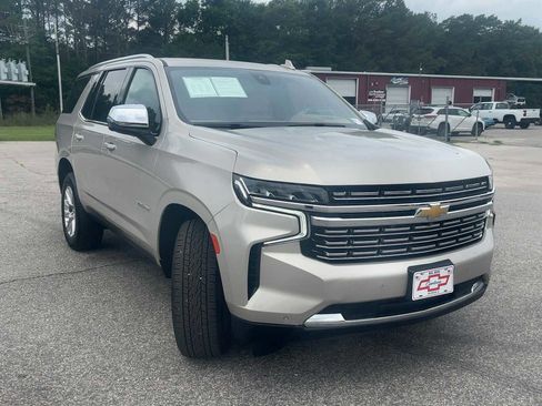 Used 2021 Chevrolet Tahoe Premier AWD/4WD image 9