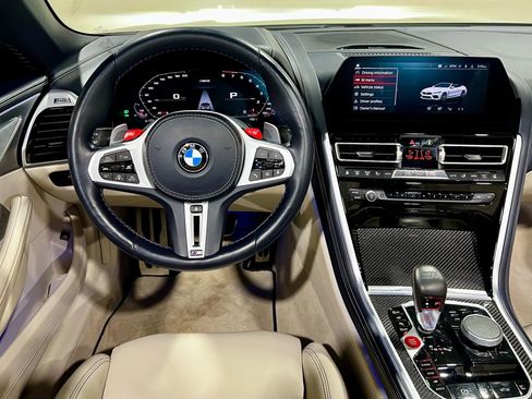 Used 2020 BMW M8 Convertible image 17