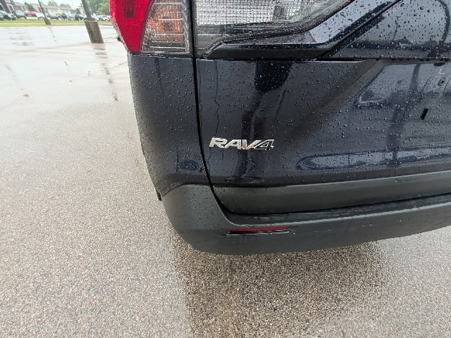 Certified 2025 Toyota RAV4 XLE w/ Convenience Package FWD image 9