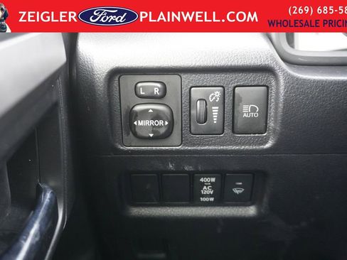 Used 2024 Toyota 4Runner SR5 image 24