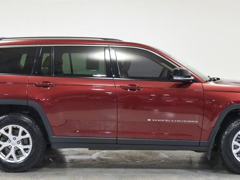 Used 2022 Jeep Grand Cherokee L Limited AWD/4WD image 15