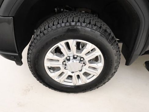 Used 2023 GMC Sierra 2500 Denali w/ Denali Ultimate Package image 6