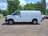 Used 2009 Chevrolet Express 3500 image 2