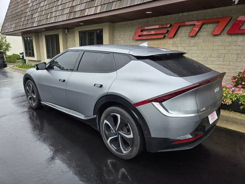 Used 2022 Kia EV6 GT-Line w/ First Edition Package AWD/4WD image 2