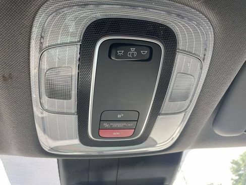 Used 2023 Hyundai Elantra SEL FWD image 24