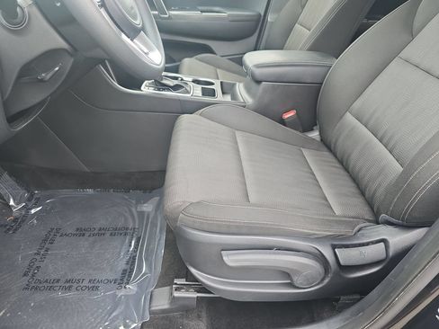 Used 2020 Kia Sportage LX FWD image 19