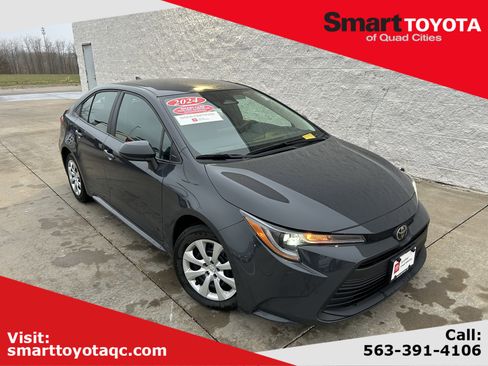 Certified 2024 Toyota Corolla LE image 1