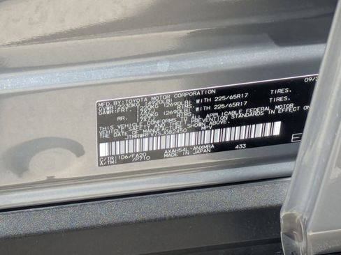 Certified 2025 Toyota RAV4 XLE w/ Convenience Package image 23