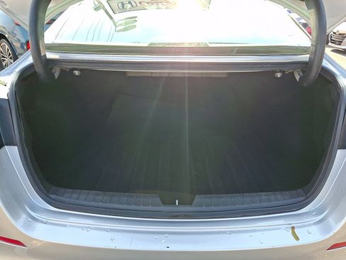 Used 2015 Kia Optima LX FWD image 19