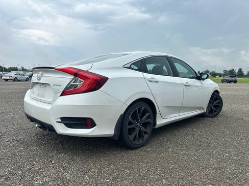 Used 2020 Honda Civic Sport image 11