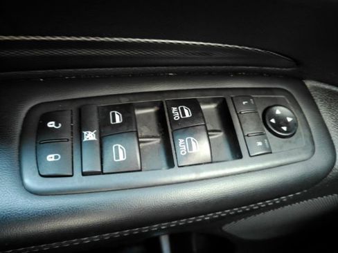 Used 2021 Dodge Durango GT image 29