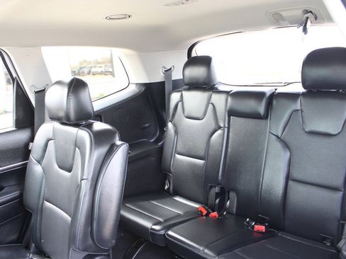 Used 2025 Kia Telluride S AWD/4WD image 10