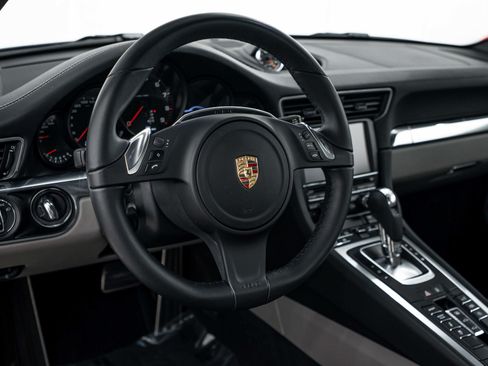 Certified 2014 Porsche 911 Carrera 4S AWD/4WD image 20