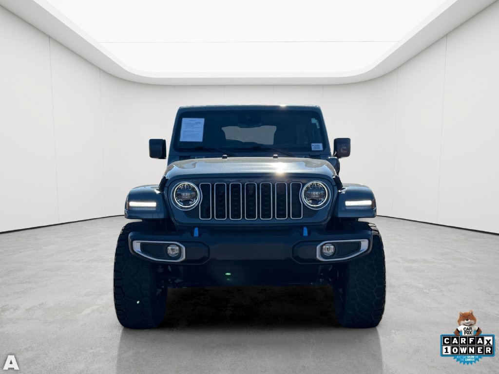 Used 2024 Jeep Wrangler Unlimited Sahara w/ Technology Group AWD/4WD image 9
