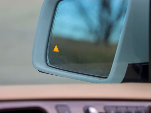 Used 2018 Mercedes-Benz GLE 350 w/ Premium 1 Package image 21