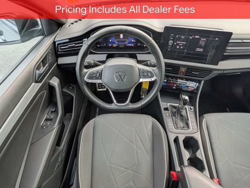 Used 2025 Volkswagen Jetta Sport FWD image 15