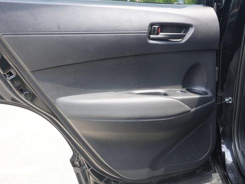 Used 2024 Toyota Corolla Cross AWD Hybrid image 18