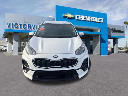 Used 2020 Kia Sportage LX image 8