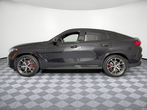 Used 2024 BMW X6 xDrive40i w/ Executive Package AWD/4WD image 2